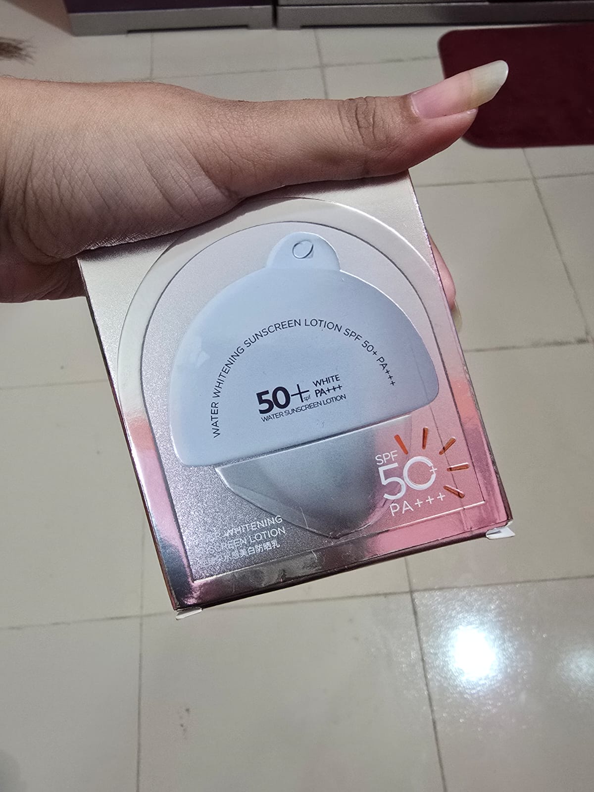 Water Whitening Sunscreen Lotion SPF 50+ PA+++
